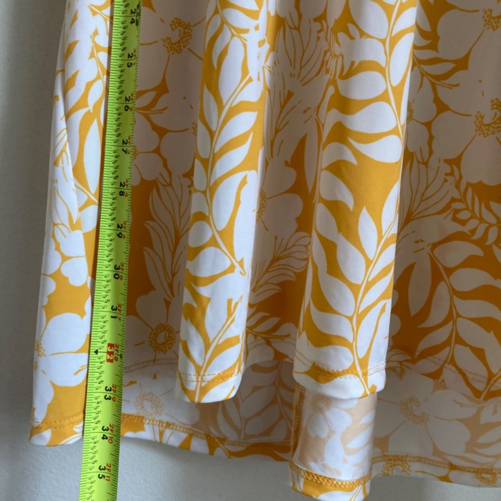 Beach break Women’s floral dress - Picture 5 of 7